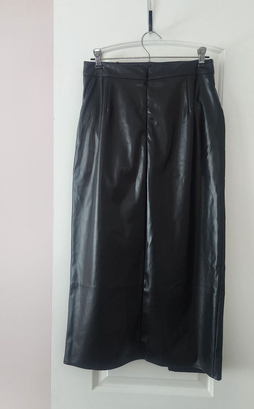 NWT Commense Faux Leather Ruched Slit Midi Bodycon Pencil Skirt - Black - Size L - Picture 8 of 9